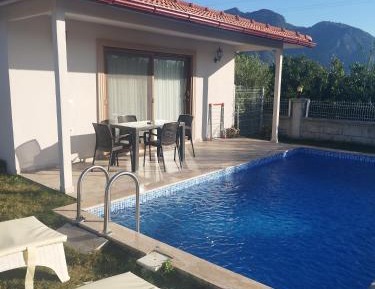 One-Bedroom Villa