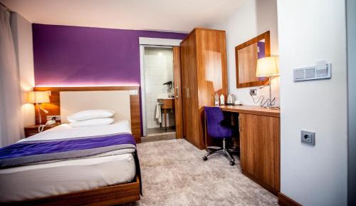 Large Single Room