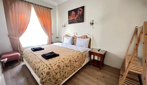 Deluxe Family Suite