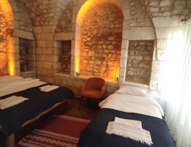 Triple Room with Private Bathroom