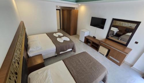 Superior Triple Room