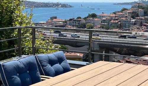 King Suite with Sea View