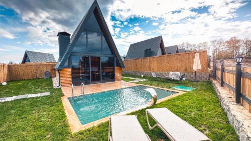 Deluxe Bungalow
