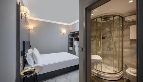 Duplex Quadruple Room