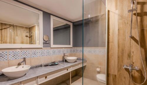 Comfort Standard Room