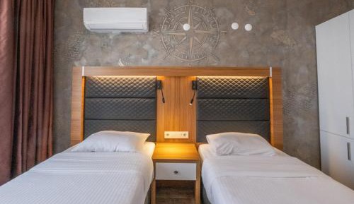 Standard Twin Balcony Room with Land View