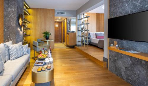Aspendos Suite