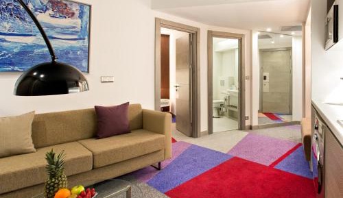 Two-Bedroom Suite