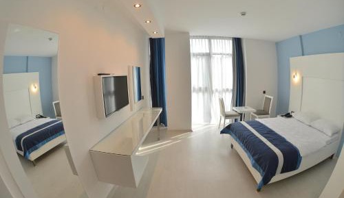 Large Single Room