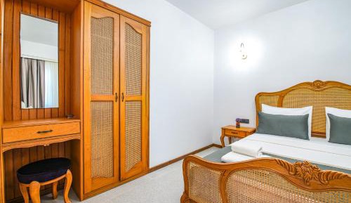 Deluxe Family Suite