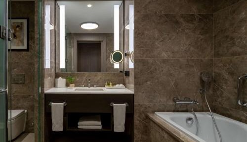 King Guest Room