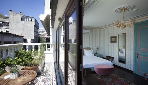 Penthouse Suite
