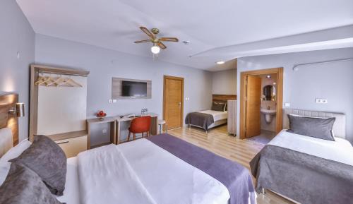 Superior Family Room