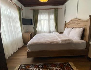 Deluxe Double Room with Balcony and Sea View