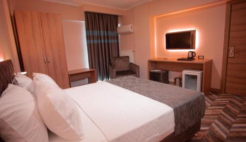 Superior Queen Room
