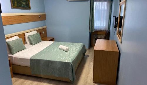 Large Single Room