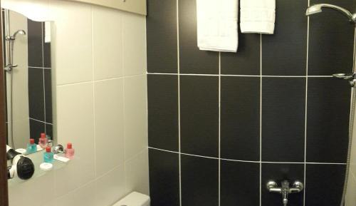 Small Single Room