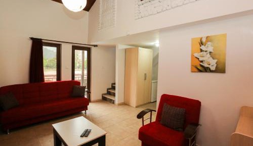 Studio - Split Level