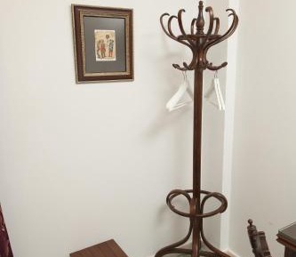 Antique Economy Double