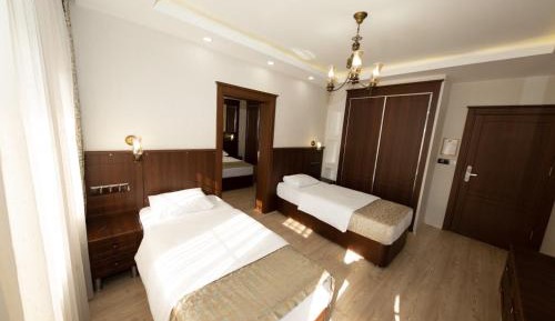 Duplex Quadruple Room