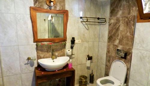 Standard Triple Room with Sea View