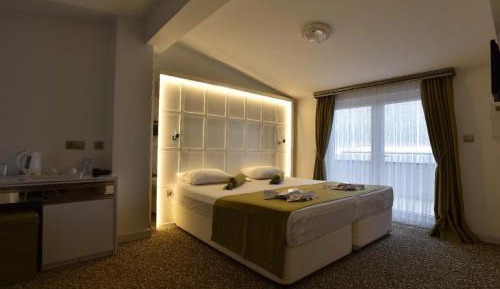 Deluxe Single Room