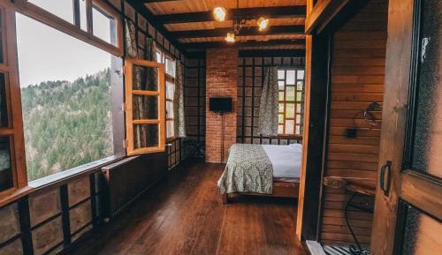 Double Room with Mountain View