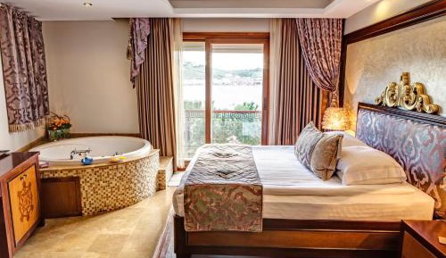 Superior Double Room with Sea View