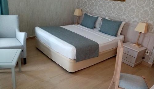 Triple Room with Balcony