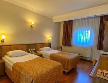 Club Single Room