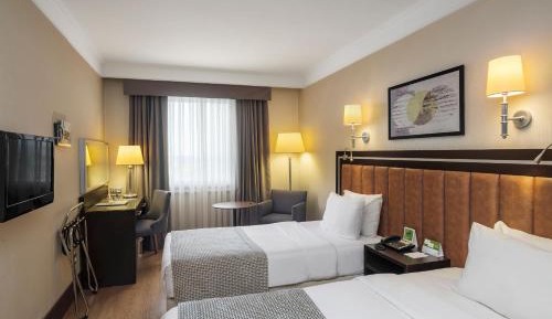 Standard Room with Two Single Beds