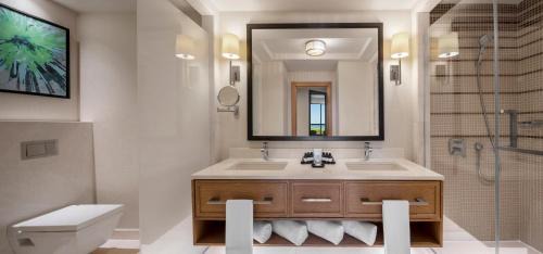 Superior Double Room with Land View