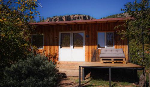 One-Bedroom Bungalow