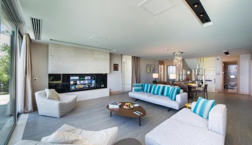 Executive Villa with Private Pool