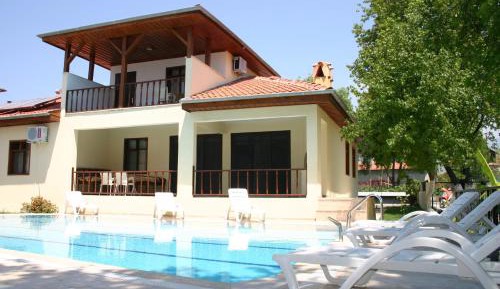 Four-Bedroom Villa
