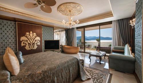Deluxe Sea View