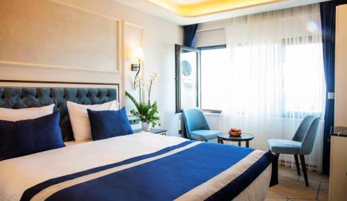 Deluxe Double Room with Sea View