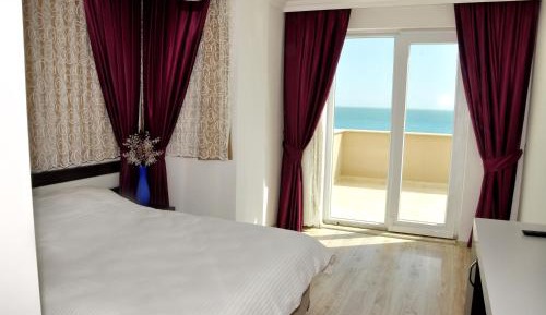 Studio with Sea View