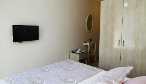 Double Room with Balcony and Sea View