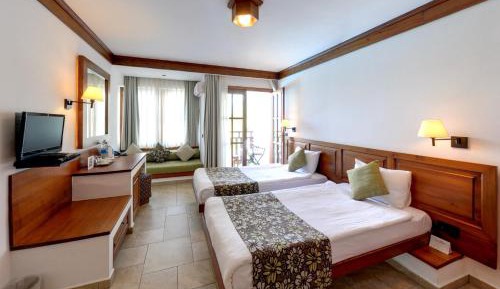 Superior Twin Room