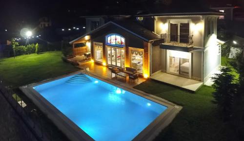 Royal Villa