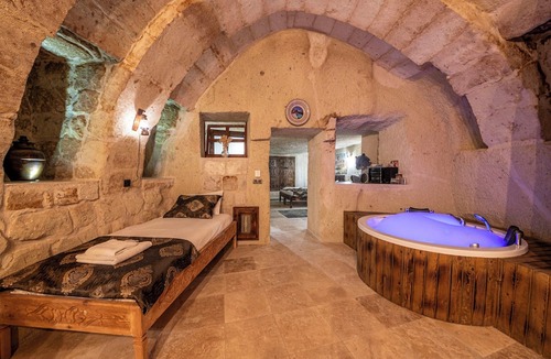 Ortahisar Hotel | Capp Royal Cave Hotel
