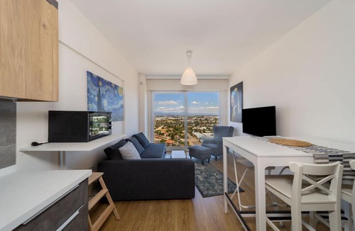 Kepez Apartment | Pleasant Flat with Shared Pool in Kepez