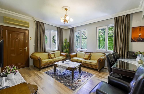 Lara Apartment | Holiday Retreat in Antalya, 5 mins to Lara Beach