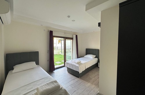 Ayvalik City Center Hotel | Şirin Garden Ayvalık
