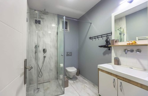 Kabatas House | House with garden terrace 10 min from Istiklal street