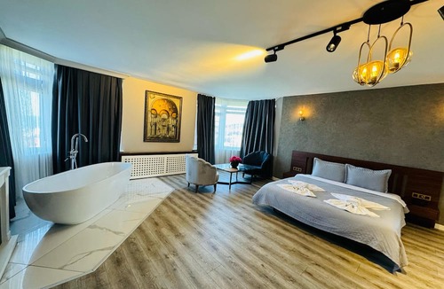 Karaburun Koyu Hotel | Treekos Suite Hotel Istanbul Airport