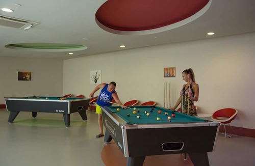 Side Resort | Royal Alhambra Palace – All Inclusive