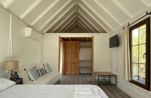 Hayitbuku Hotel | Dada Bungalows