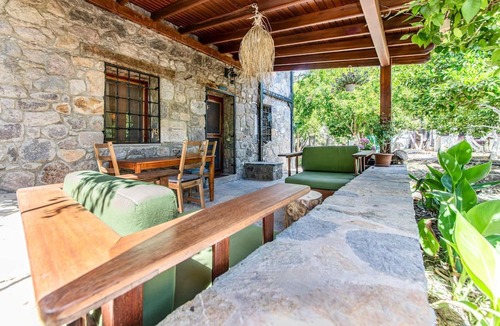 Bitez Villa | Chic Villa w Fireplace 3 min to Beach in Bodrum